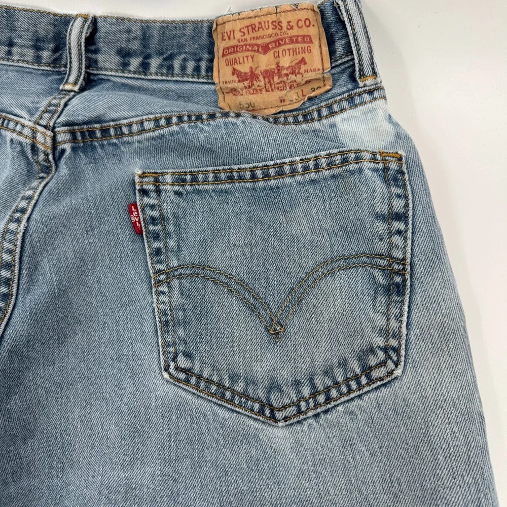 Levis 550 Relaxed Fit Mens Light Wash‎ Blue Denim Jeans 33x30 Bleach Splatter